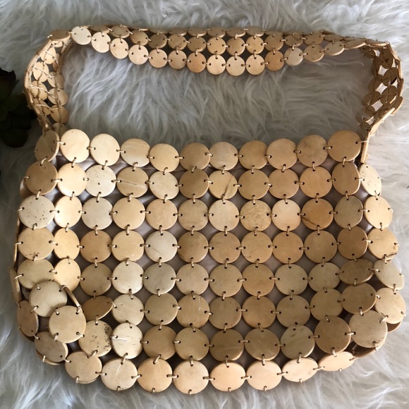 Wooden button natural purse - Picture 2 of 4